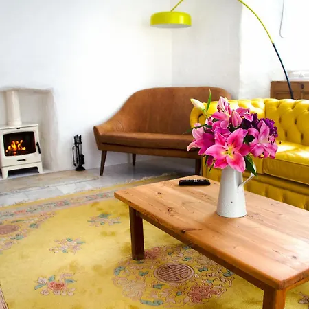 Wellington House Boutique Let * Falmouth